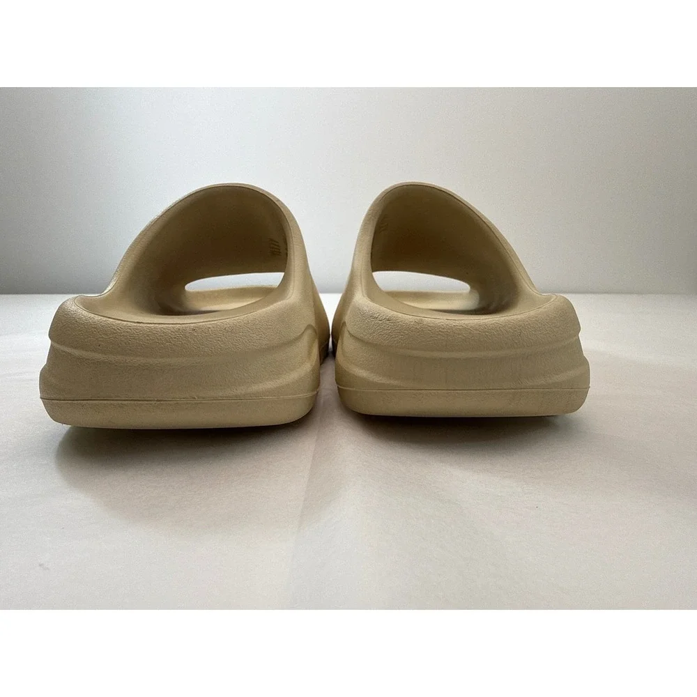 Adidas Yeezy Slide Pure Kids Size 5 Sandals